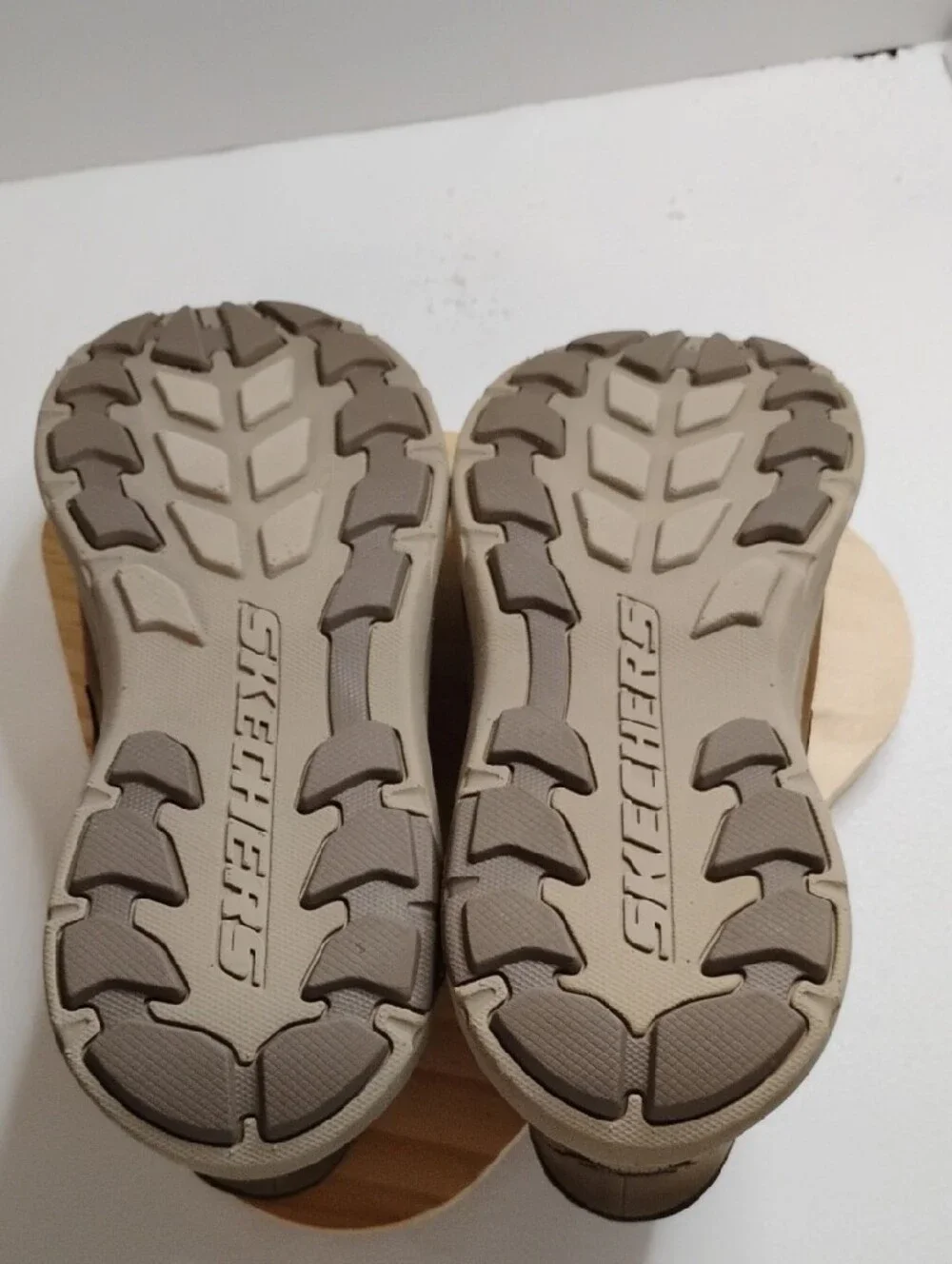 Skechers Men's Brown Leather Slip-On Moccasins